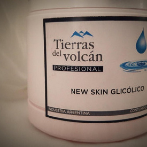 New Skin Glicólico x 250 gr